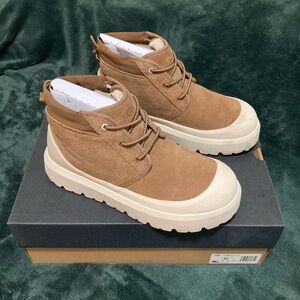 Ugg Boots (M/10)